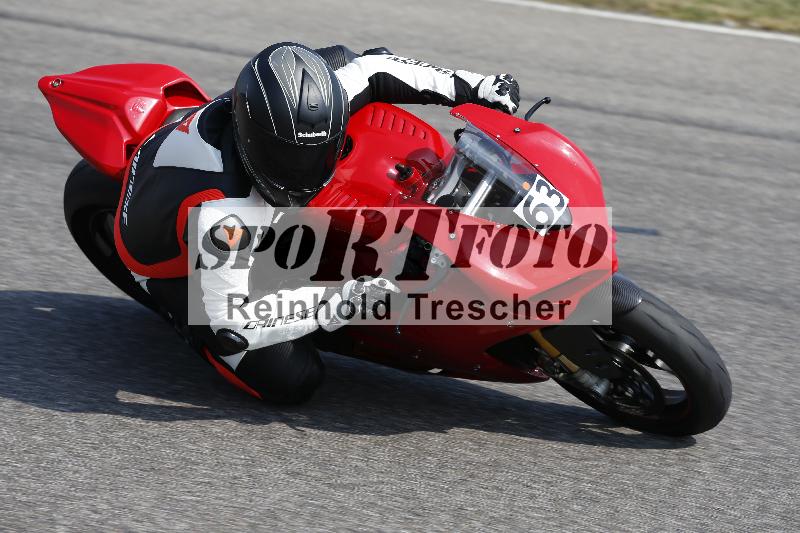/49 26.08.2025 Cornu Master School ADR/rot-rouge/63